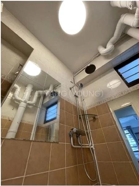 Common Room (HDB) for Rent in  460 Clementi Avenue 3 - Image 7